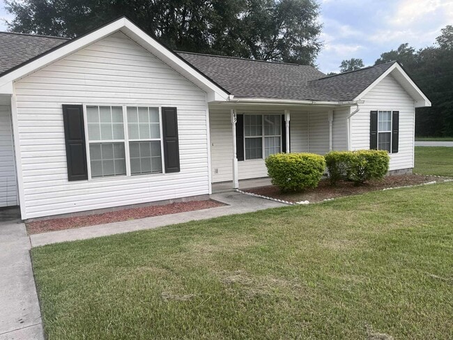 Building Photo - 149 High Point Dr