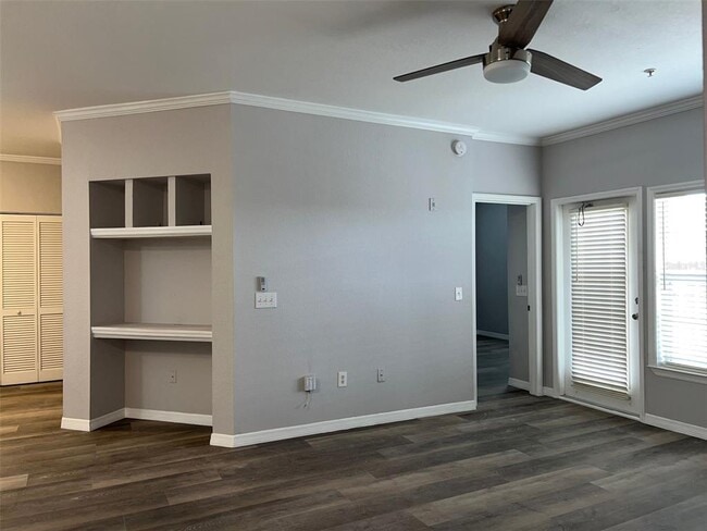 Building Photo - 3555 Conroy Rd