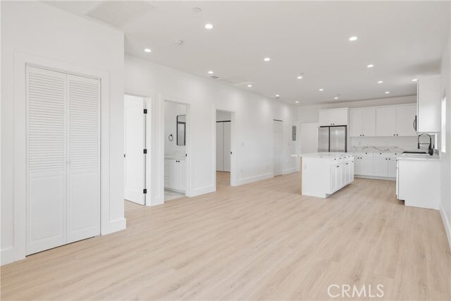 Building Photo - 2338 Cloverdale Ave