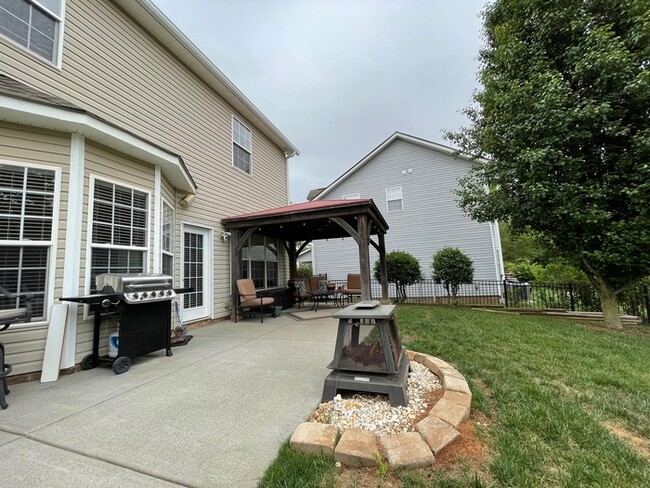 Building Photo - 9709 Glenburn Ln