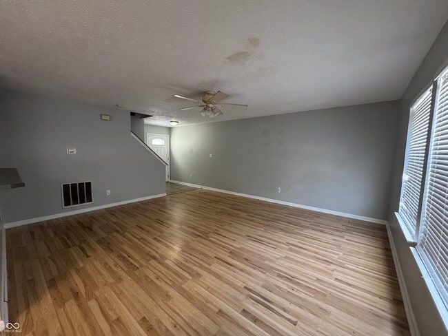 Building Photo - 7308 Wellwood Dr