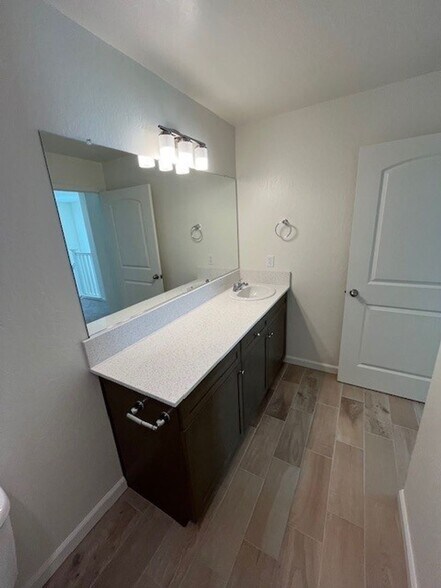 Building Photo - 30514 Delancy Rd