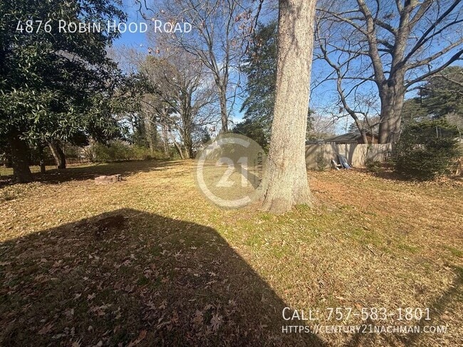 Building Photo - 4876 Robin Hood Rd