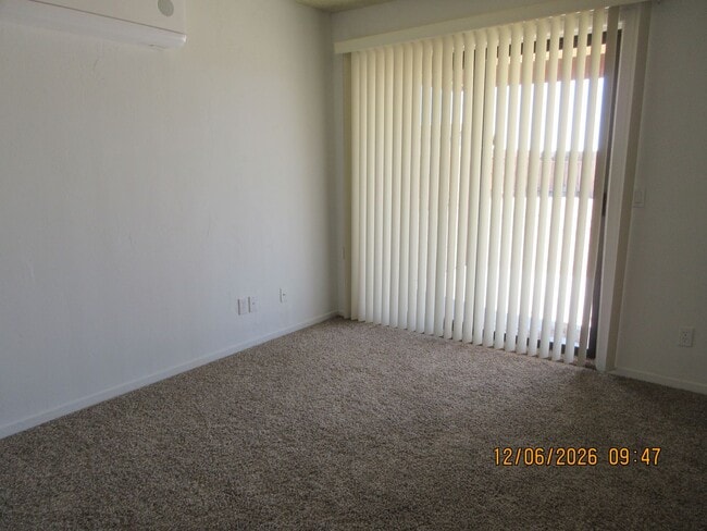 Building Photo - Beautiful and Spacious 4bd 2ba