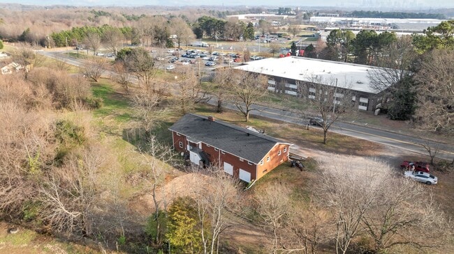 Building Photo - 1435 Auten Rd