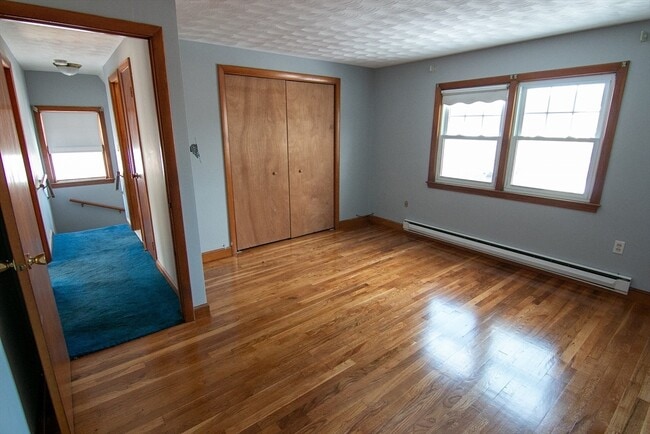 Building Photo - 87 Auburn St