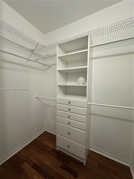 Building Photo - 2191 Anchor Ct