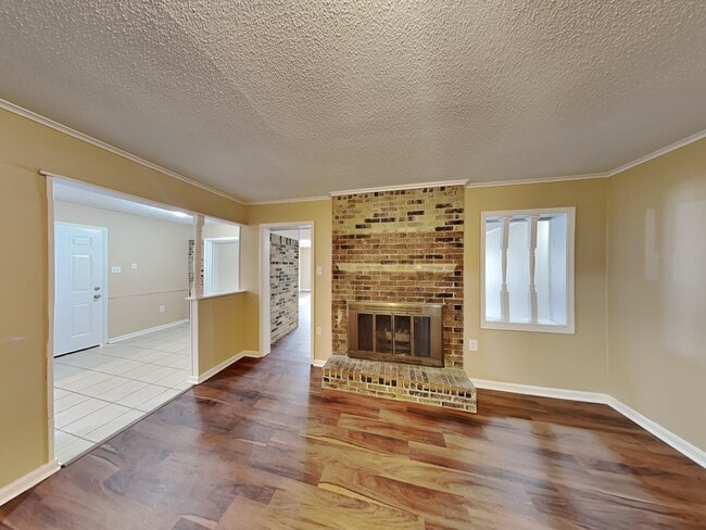Building Photo - 5010 Penwood Cove