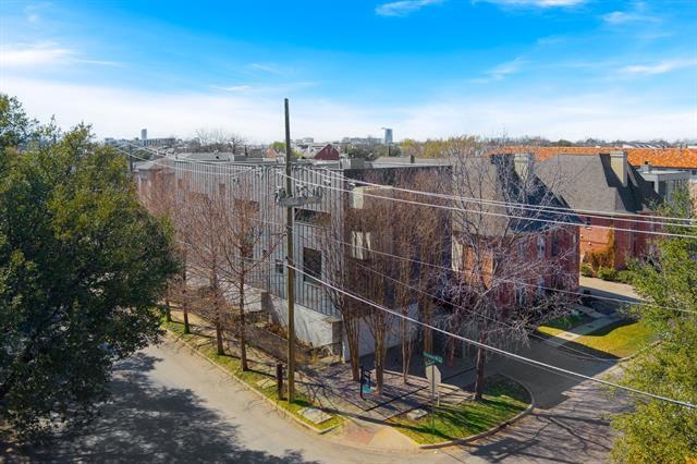 Building Photo - 4001 Bowser Ave