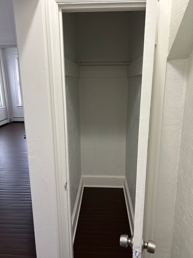 Building Photo - 24 N East St