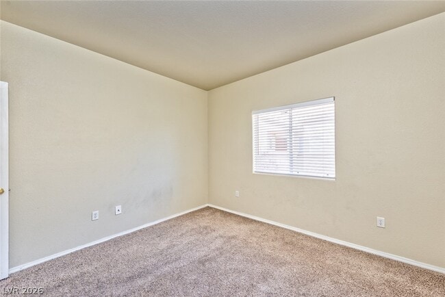 Building Photo - 1050 E Cactus Ave