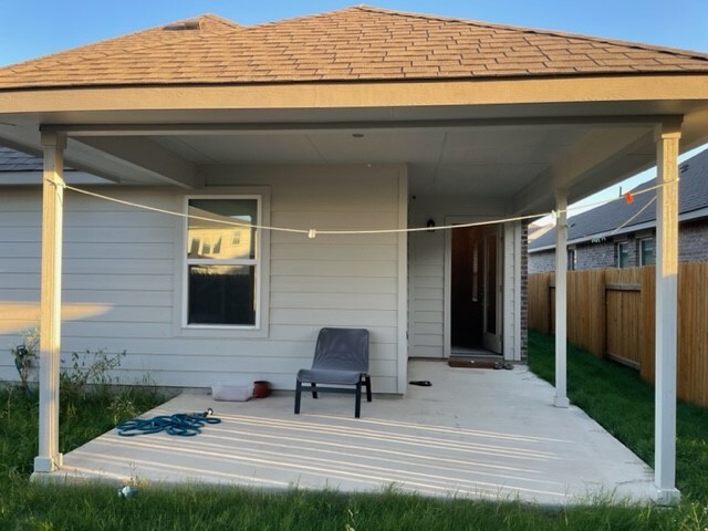 Building Photo - 417 Bright Star Ln