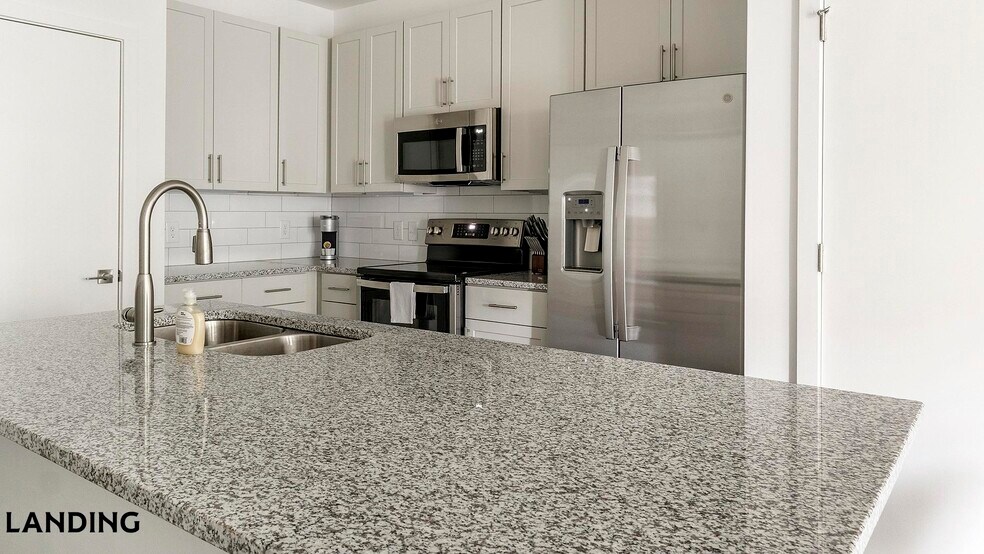 Building Photo - 2110 Birkhall St