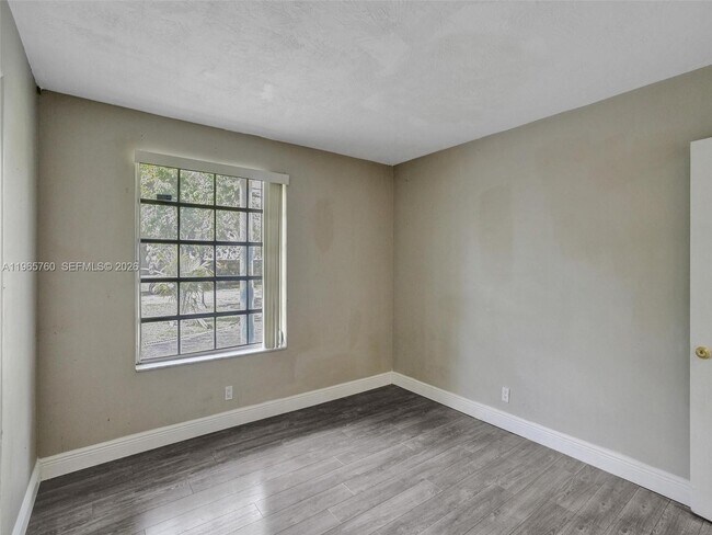 Building Photo - 4330 NW 8th St