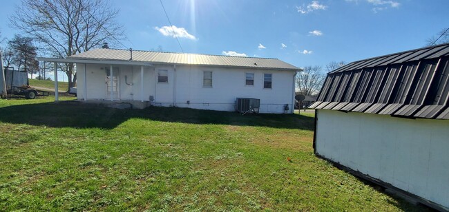 Building Photo - Lovely Single Family Home