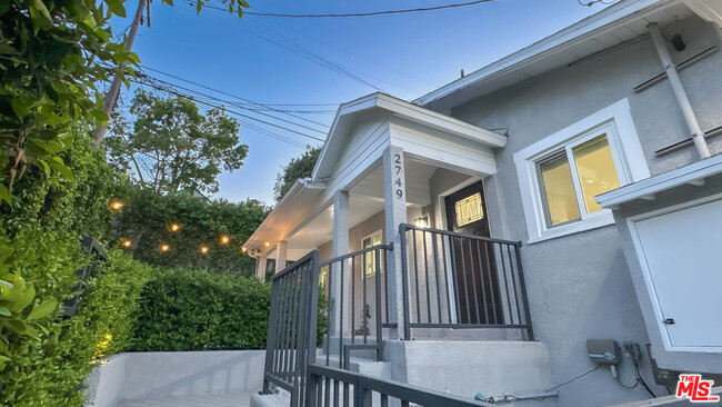 Building Photo - 2749 Griffith Park Blvd