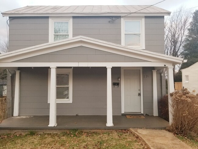 Primary Photo - Three Bedroom Two Story House!