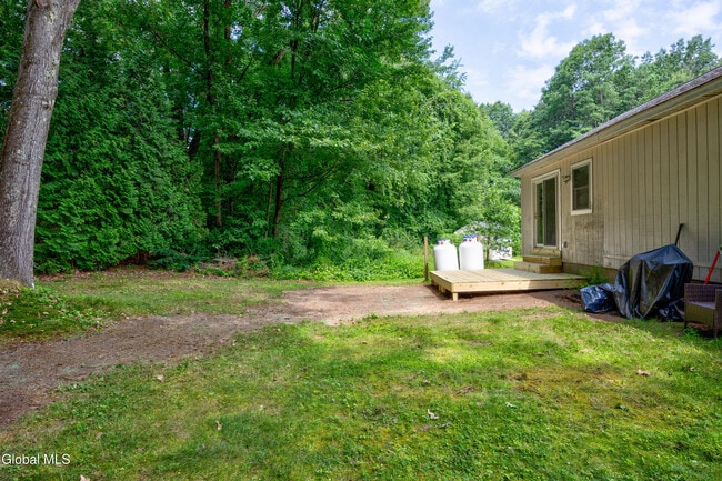 Building Photo - 40 Pheasant Ct
