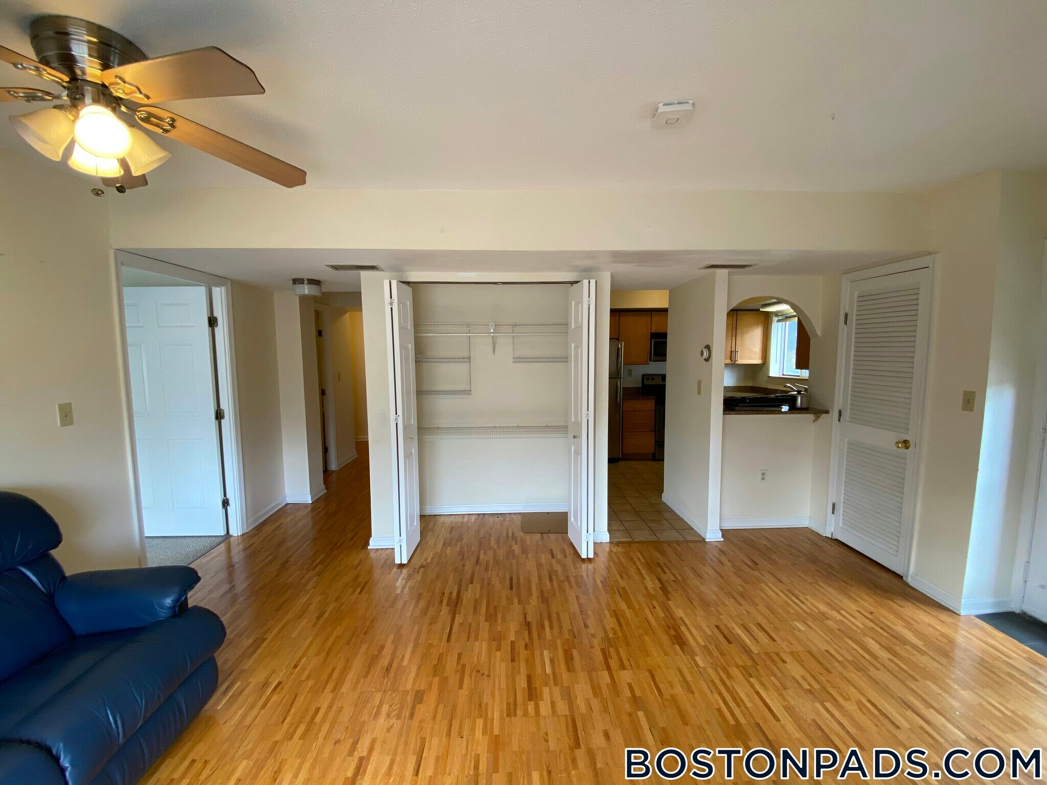 Building Photo - 345 Franklin St