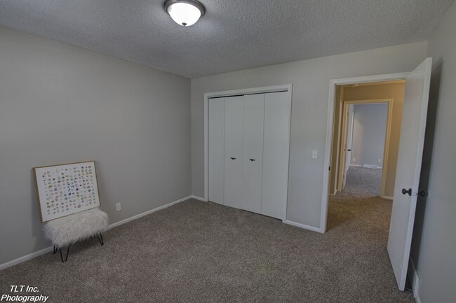 Building Photo - WELCOME HOME!