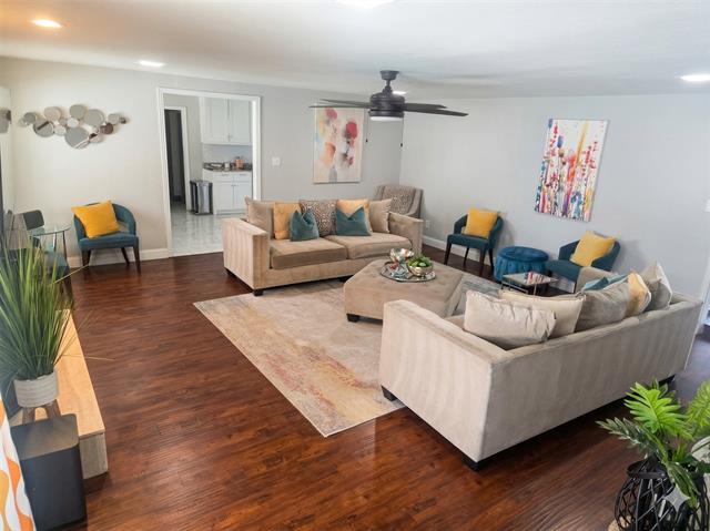 Building Photo - 2202 Woodsong Trail