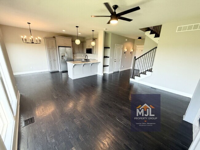 Building Photo - Beautiful 4 Bedroom/ 3.5 Bath Home In Belton!