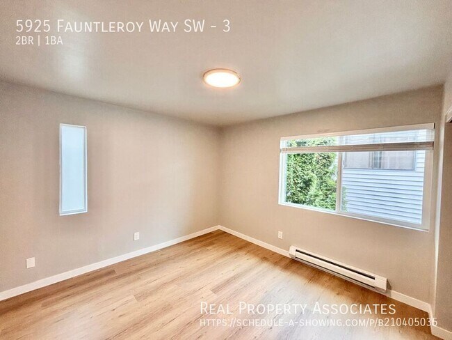 Building Photo - 5925 Fauntleroy Wy SW