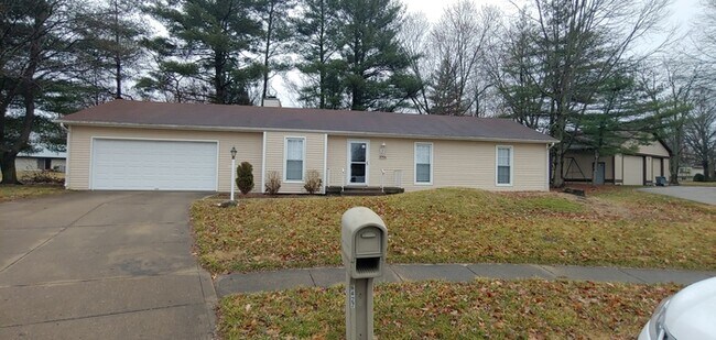 Primary Photo - 6427 Canna Ct