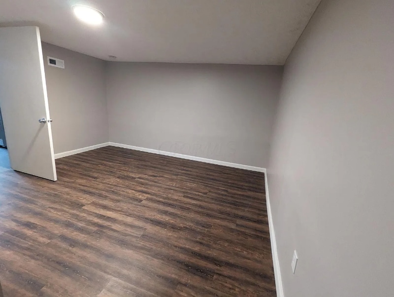 Building Photo - 5730 Crossing Ct