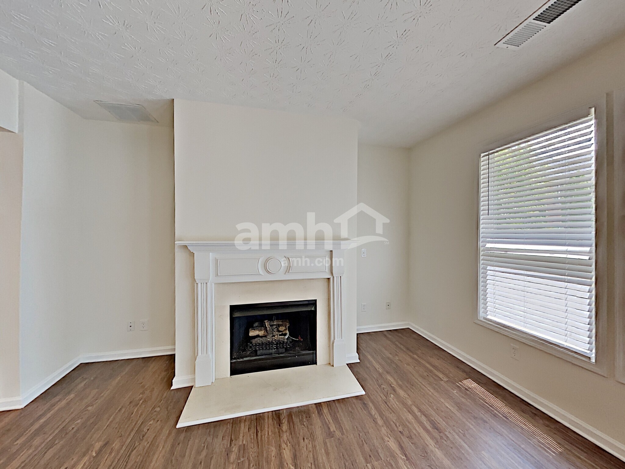 Building Photo - 3917 Abernathy Farm Way