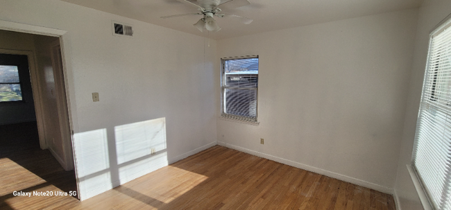 Building Photo - 10852 Cassandra Way