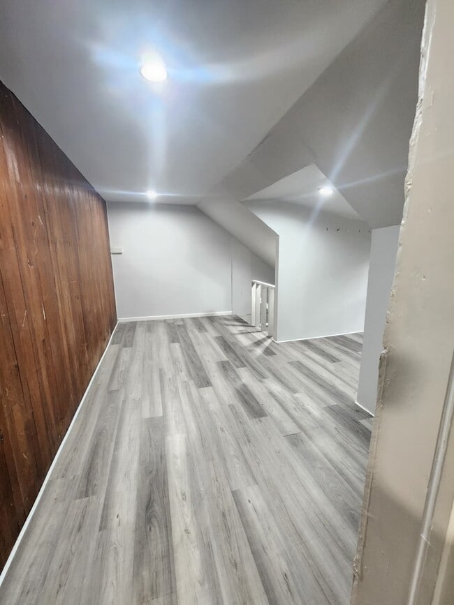 Building Photo - 16 Newitt Pl
