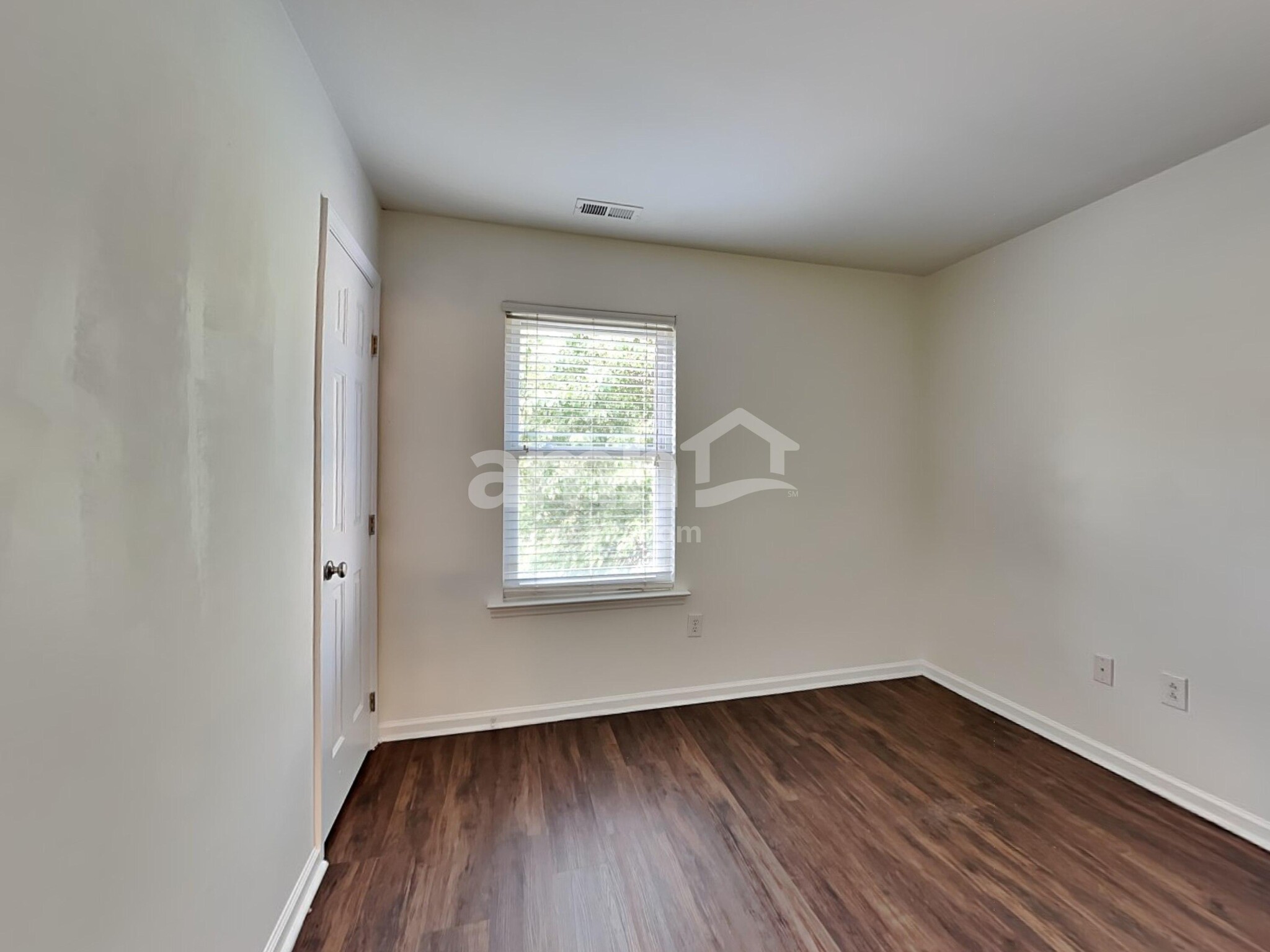 Building Photo - 4401 Cobble Creek Ln