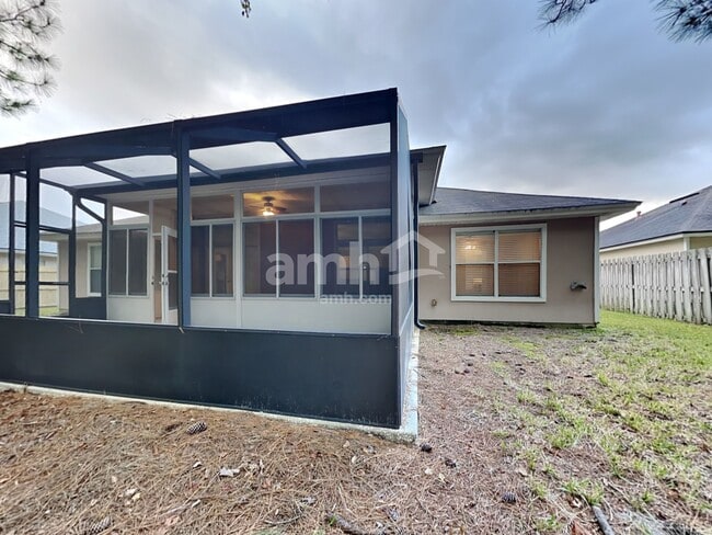 Building Photo - 13966 Summer Breeze Dr