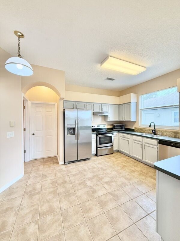 Building Photo - 1647 Gray Bark Dr