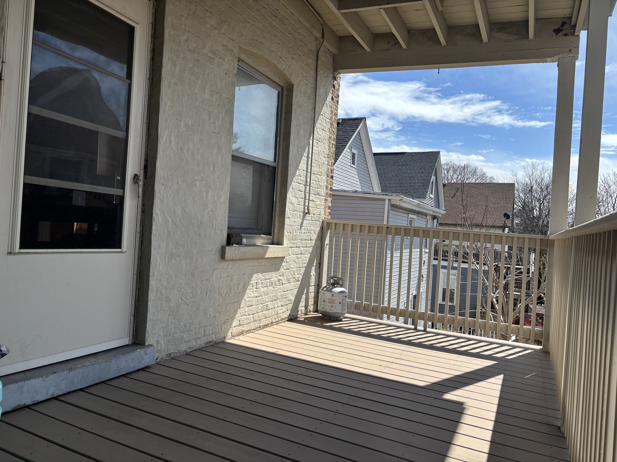 Back porch. - 421 Hannah Avenue