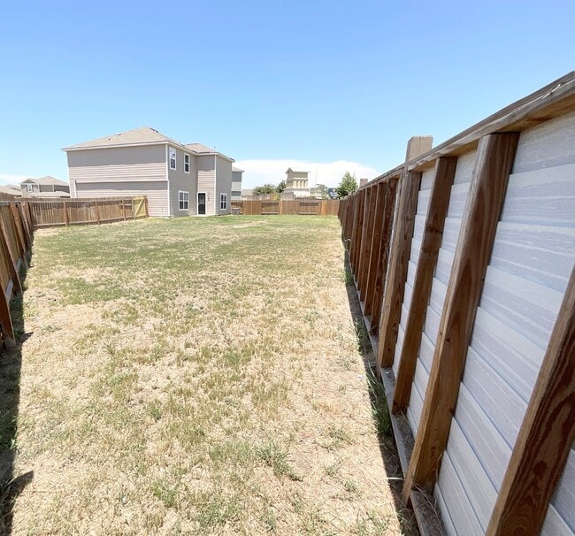 Building Photo - Lovely 2-story 4 bedroom/2.5 bath home in cul-de-sac: easy commute to Ft. Sam Houston, BAMC, and ...