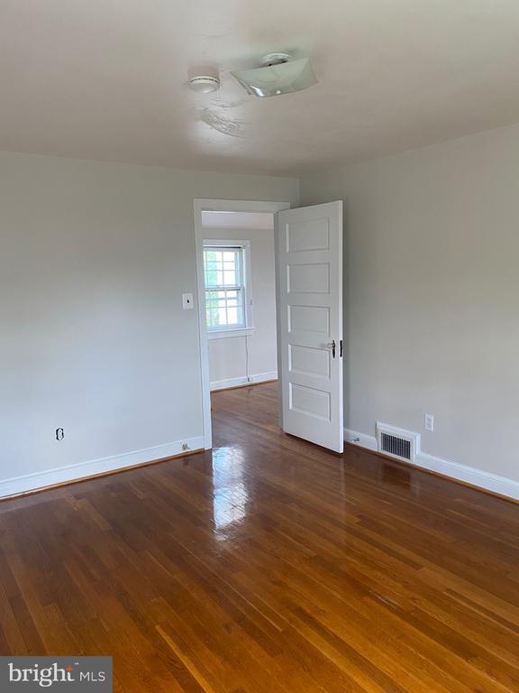 Building Photo - 4412 Jones Bridge Rd