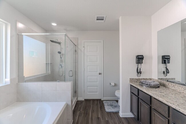 Building Photo - 8110 Alpine Bearberry Dr