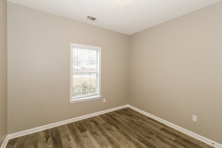 Building Photo - 20 Cypress Grove Cove