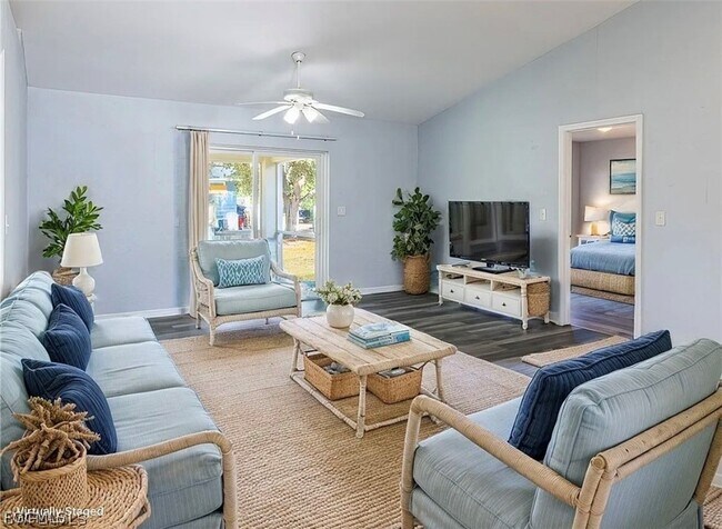 Building Photo - 4716 1st St SW