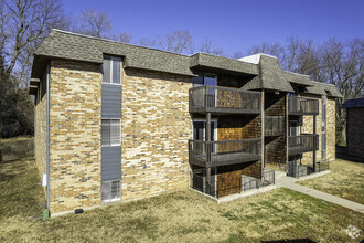 Building Photo - Oakside Apartments