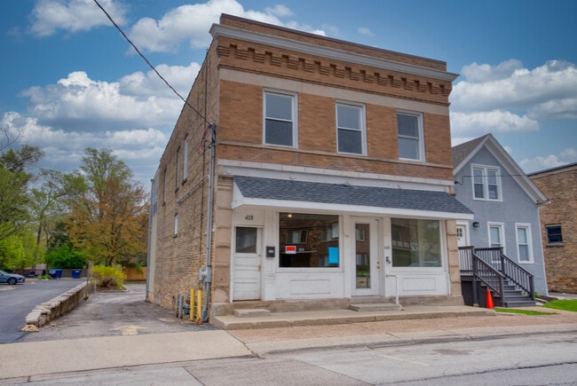 Building Photo - 418 Ridge Rd