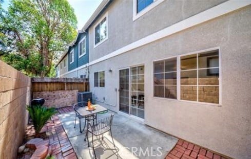 Building Photo - 7413 Western Bay Dr