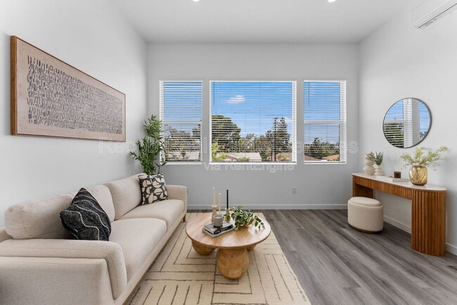 Building Photo - 5256 Adams Ave