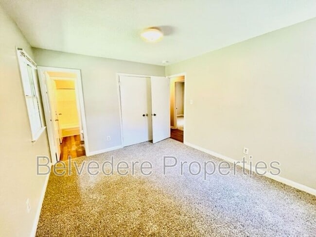 Building Photo - 4612 Cabot Dr