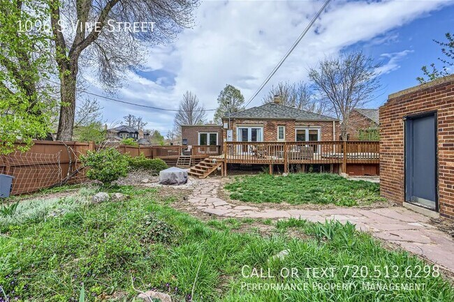 Building Photo - 1096 S Vine St