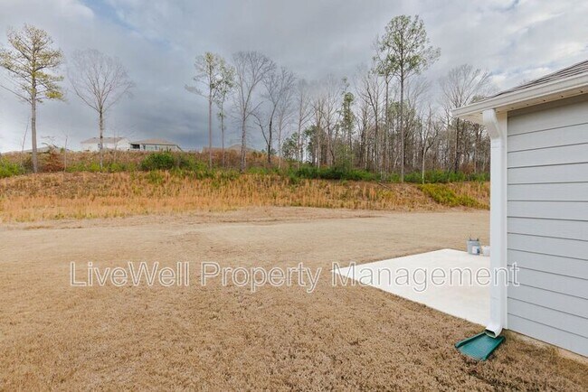 Building Photo - 853 Fish Camp Rd