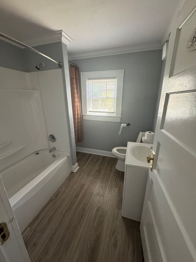 Building Photo - Walking distance to Downtown Kings Mountain, NC  =