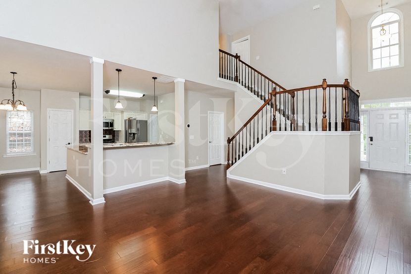 Building Photo - 1805 Lightwood Ln NW